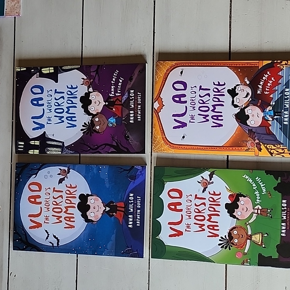 Vlad the world's worst vampire book set